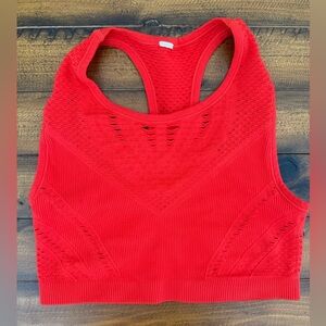 ALO Yoga Women’s Red Lark Crop Tank Sports Bra Size Medium NWOT